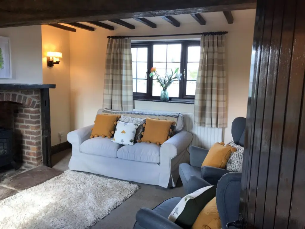 Ashbourne Cottage living room at Callow Top Holiday Park
