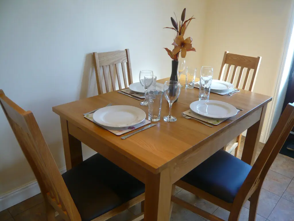 Hartington Apartment Dining Area at Callow Top Holiday Park