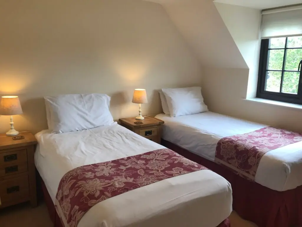 Hartington Apartment twin bedroom at Callow Top Holiday Park